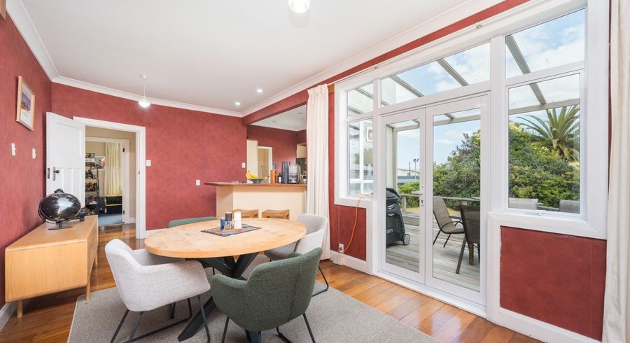  at 8 Russell Street, City Centre, Palmerston North, Manawatu / Whanganui