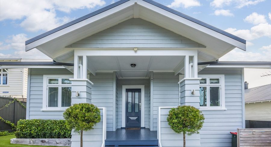 at 16 Warwick St, Morningside, Auckland City, Auckland