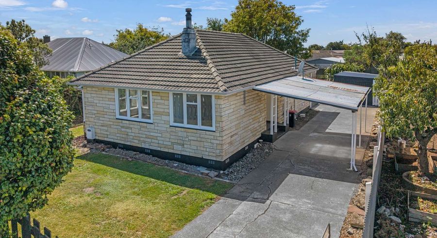  at 1238 Cunningham Crescent, Mayfair, Hastings