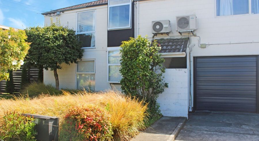  at 2/107 Holly Road, St. Albans, Christchurch City, Canterbury