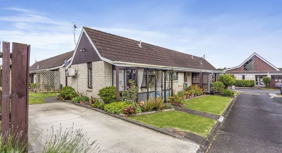  at 2/92 Princes Street, Otahuhu, Auckland