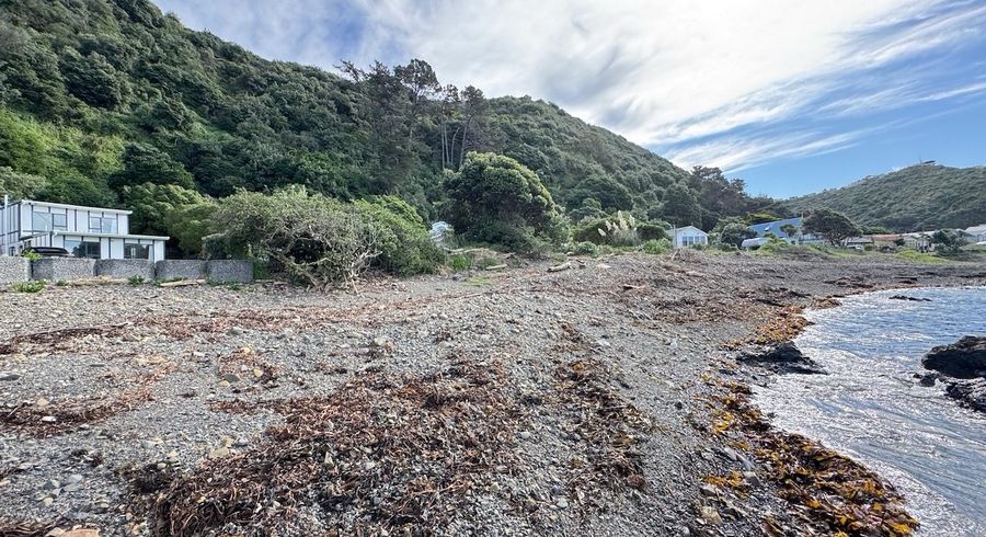  at 2/140 Breaker Bay Road , Seatoun Bays, Wellington, Wellington
