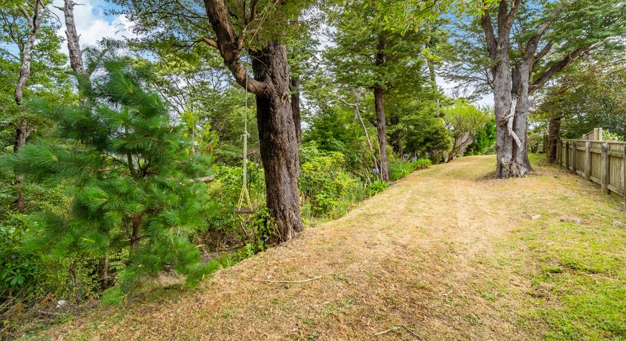  at 2 Roseveare Gr, Te Marua, Upper Hutt