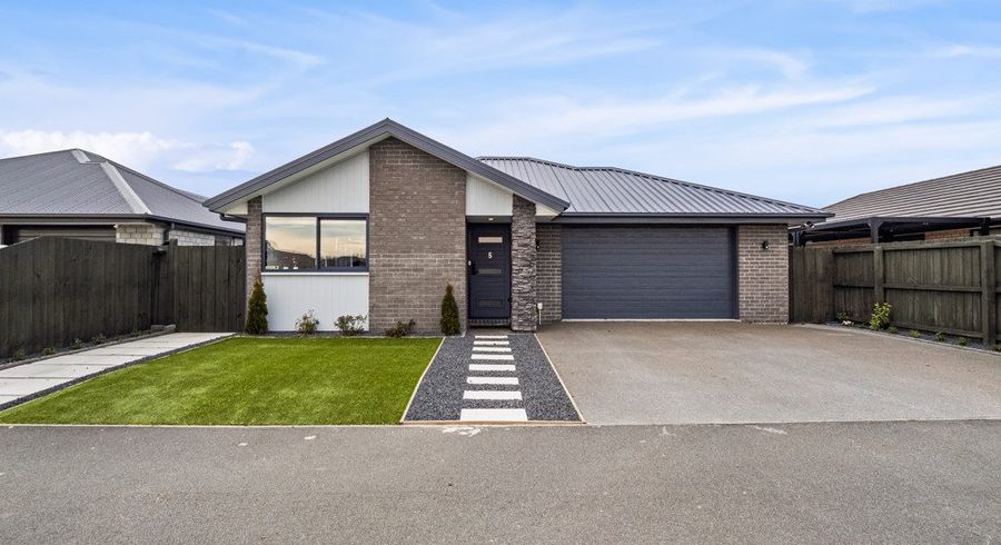  at 5 Gallop Lane, Yaldhurst , Christchurch City, Canterbury