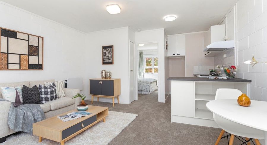  at 8/7 Edenvale Park Road, Mount Eden, Auckland