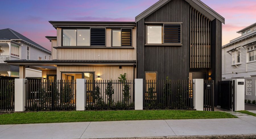  at 10A Bayview Road, Bayview, Auckland
