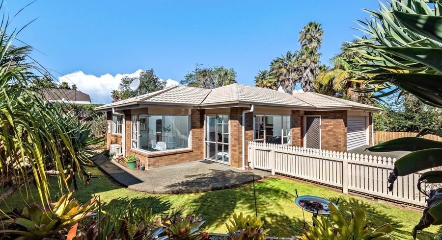  at 1/41 Tirimoana Road, Te Atatū South, Auckland