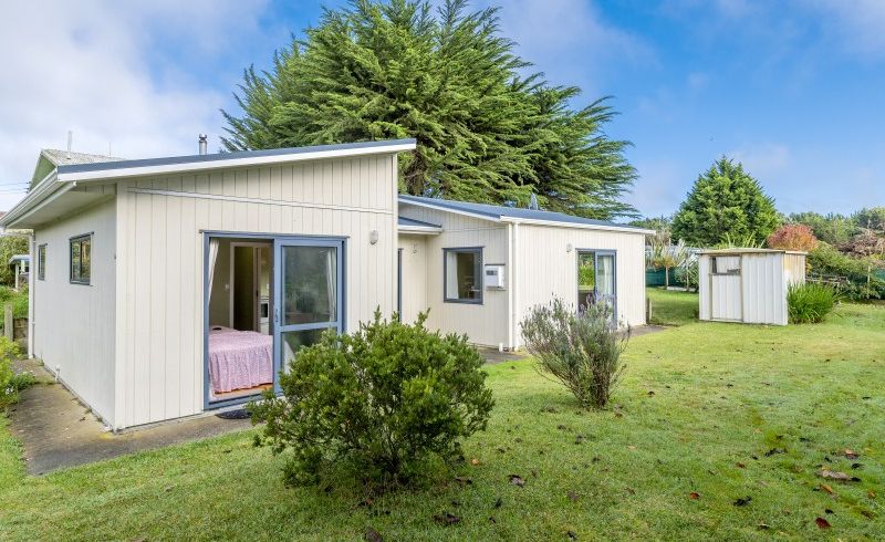  at 10 Arthur Street, Waikawa Beach