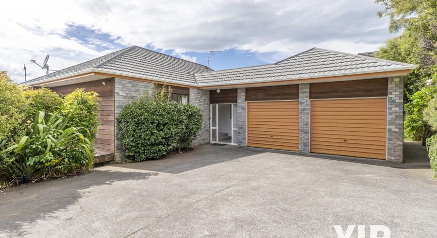  at 10 Ellwood Place, Churton Park, Wellington