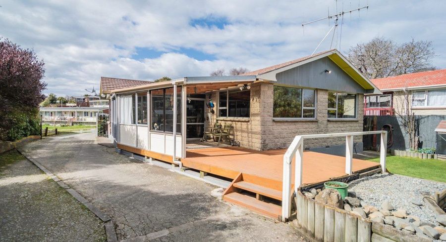  at 6 Clyde Carr Crescent, Waimataitai, Timaru