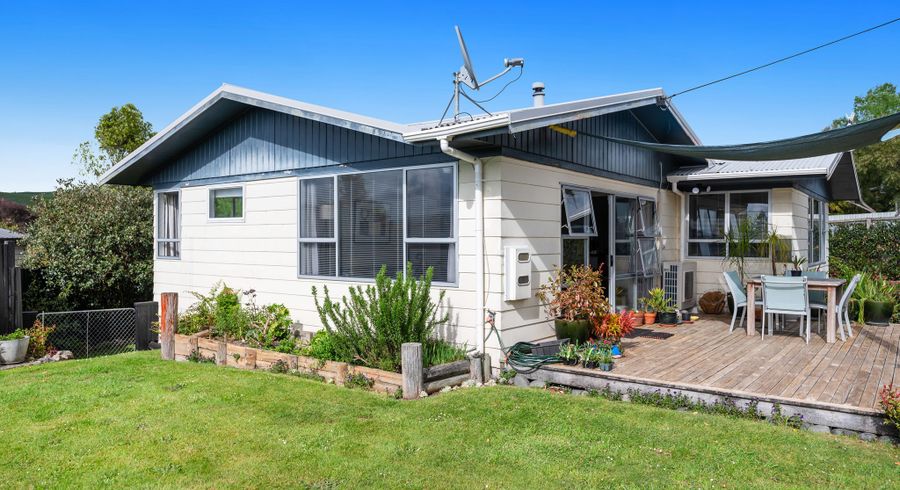  at 4 Paterson Grove, Pukehangi, Rotorua