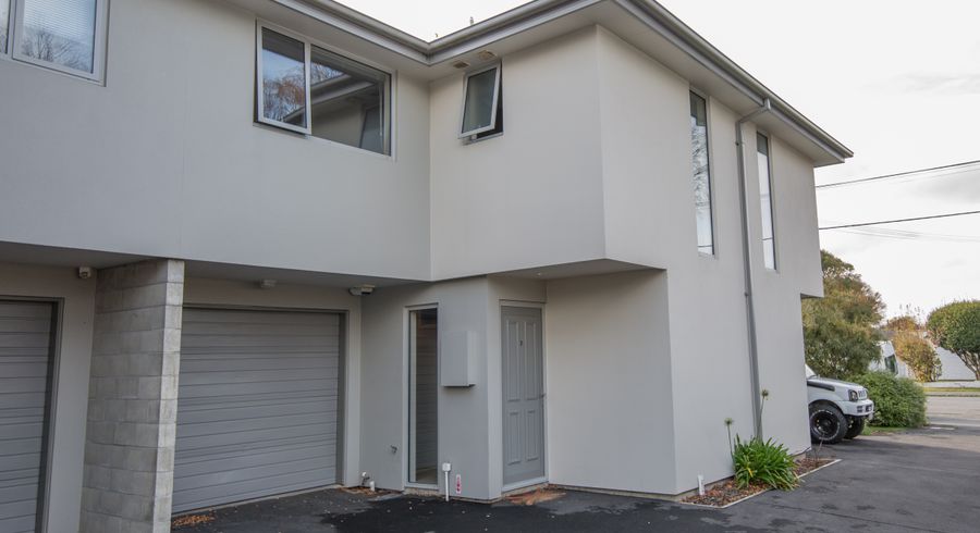  at 2/82 Southampton Street, Sydenham, Christchurch