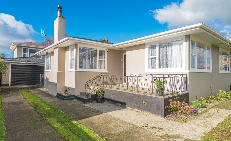  at 2 Camellia Avenue, Aramoho, Whanganui