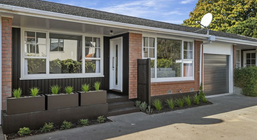  at 2/43 Rhodes Street, Merivale, Christchurch