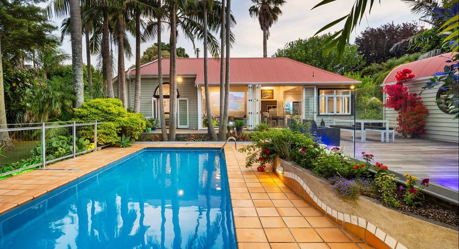  at 1A Summit Drive, Mount Albert, Auckland City, Auckland