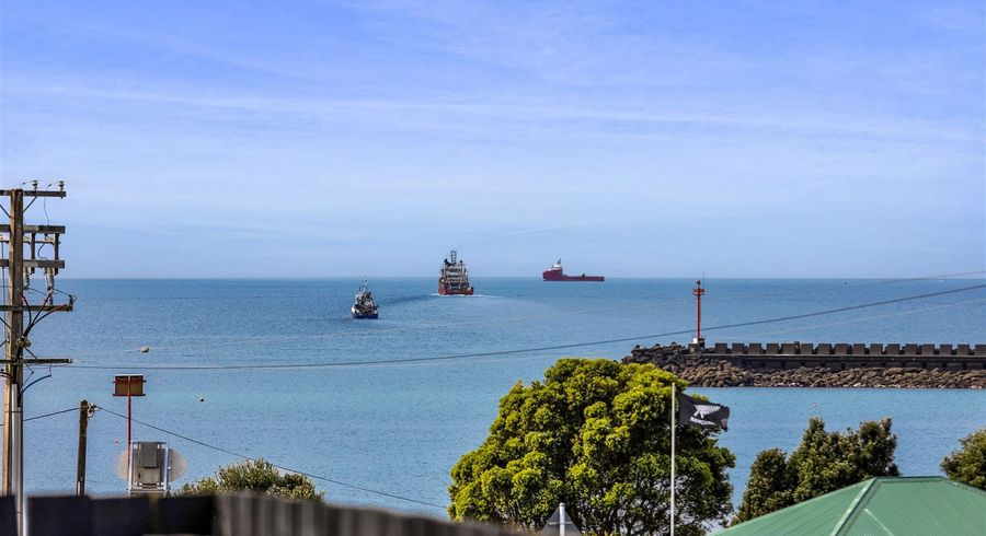  at 38D Breakwater Road, Moturoa, New Plymouth