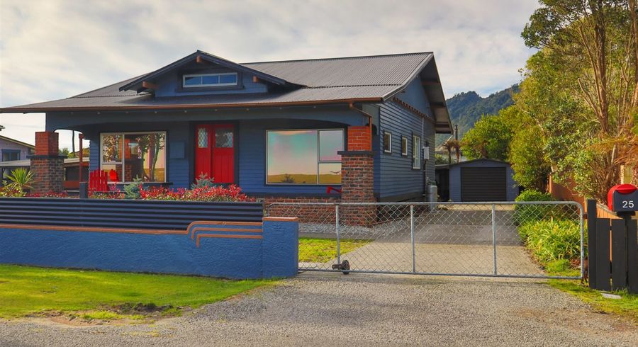  at 25 Nelson Quay, Cobden, Greymouth