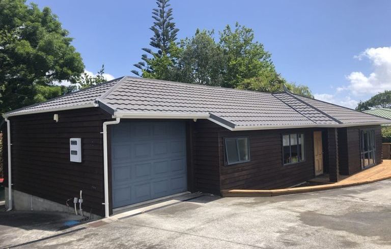  at 12C Drake Street, Howick, Auckland