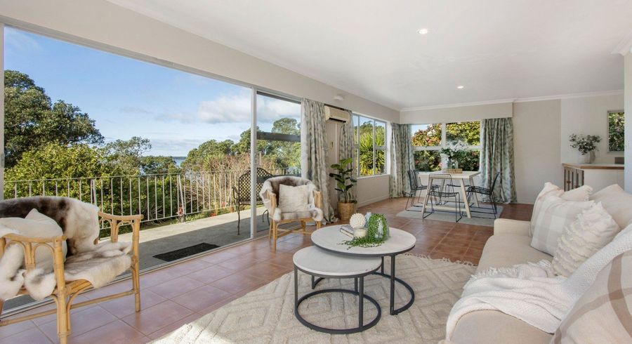  at 22 Giles Way, Katikati