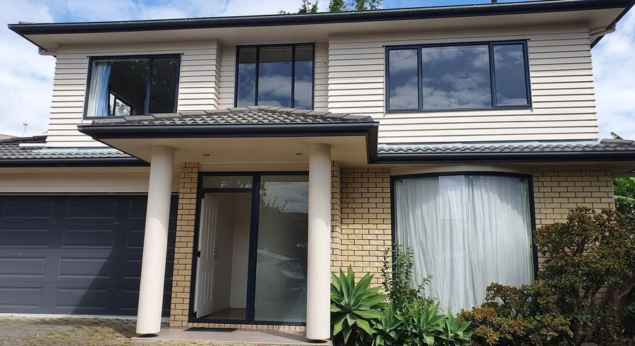  at 52B Royal View Road, Te Atatu South, Waitakere City, Auckland