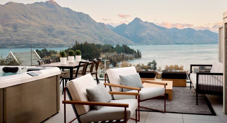  at 43 Hallenstein Street, Queenstown Hill, Queenstown-Lakes, Otago