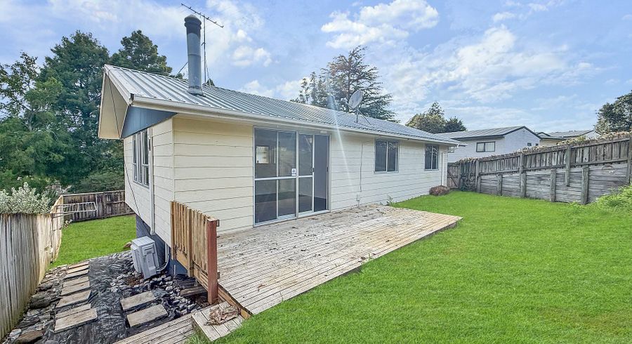  at 8 Mahoe Glade, Patumahoe, Pukekohe