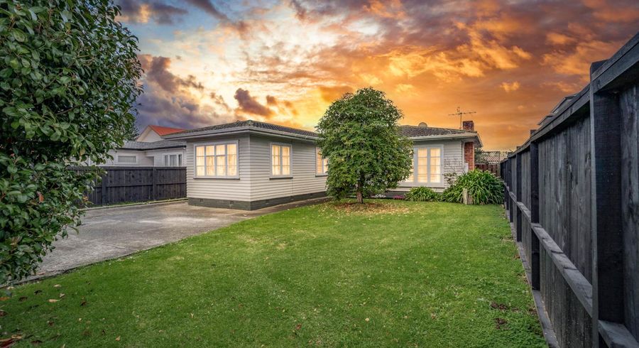  at 13 Avondale Road, Avondale, Auckland