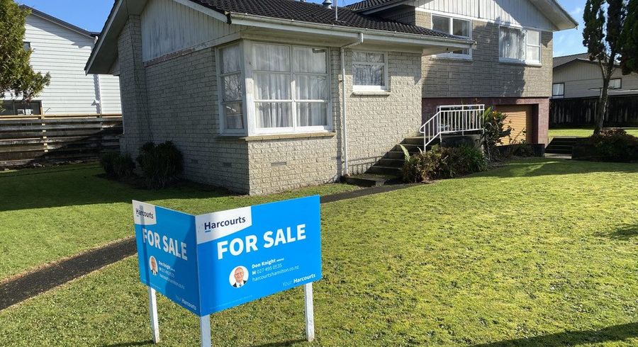  at 10 Sherwood Drive, Pukete, Hamilton