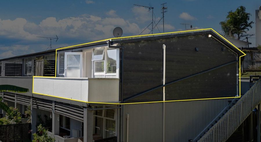  at 8/11 Don Croot Street, Morningside, Auckland City, Auckland