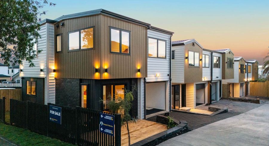  at Lot 4/511 Massey Road, Mangere, Manukau City, Auckland