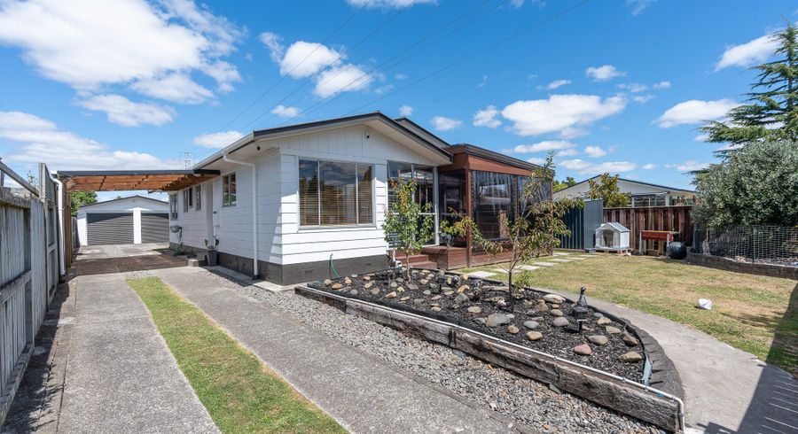  at 4 Erika Place, Fairview Downs, Hamilton, Waikato