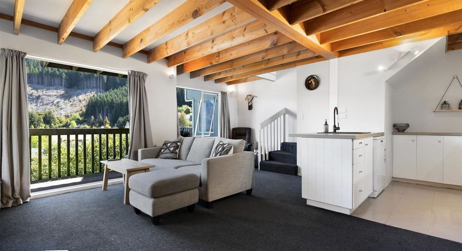  at 18B MacKinnon Terrace, Sunshine Bay, Queenstown