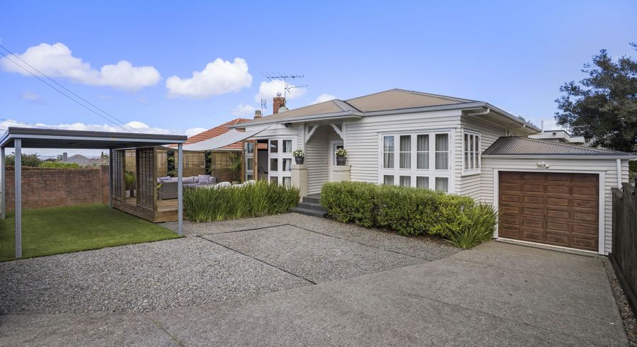  at 21B Kowhatu Road, One Tree Hill, Auckland