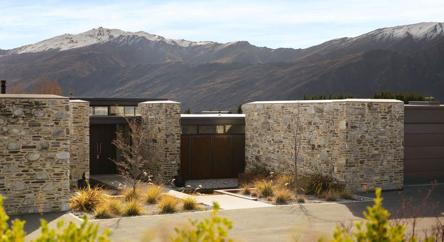  at 6 bloxham lane, Lake Hayes, ARROWTOWN