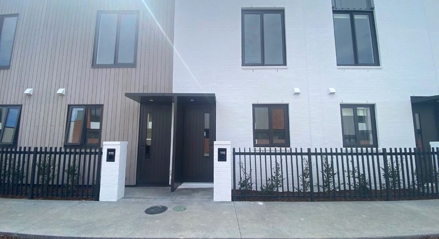 at 116/124 Taylors Road, Mount Albert, Auckland City, Auckland
