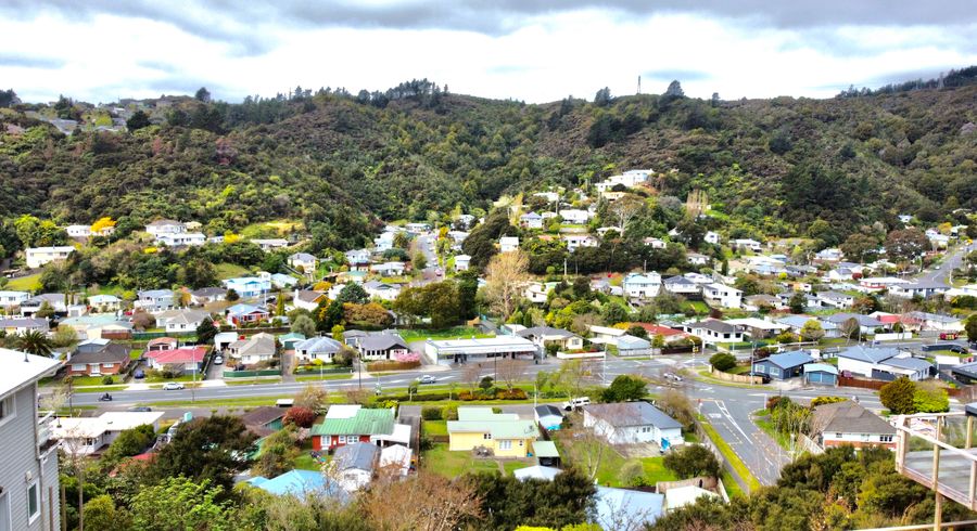  at 13 Holborn Drive, Stokes Valley, Lower Hutt