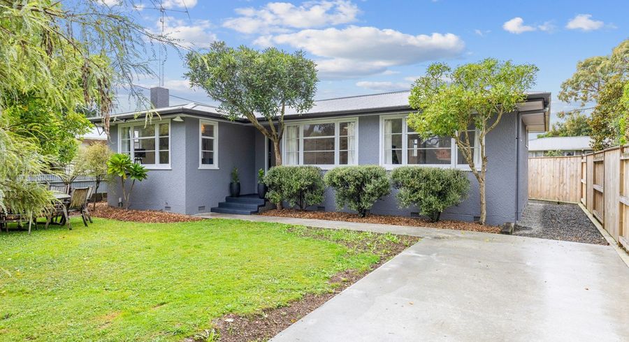 at 12 Norwich Place, Awapuni, Palmerston North