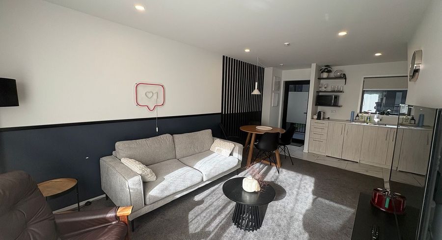  at 4/322 Durham Street North, City Centre, Christchurch City, Canterbury