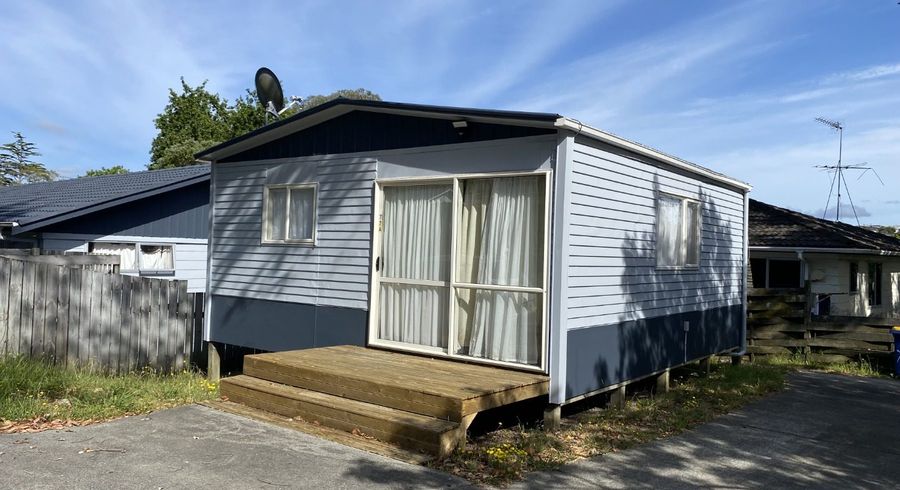  at 1/77  Awaruku Rd, Torbay, North Shore City, Auckland