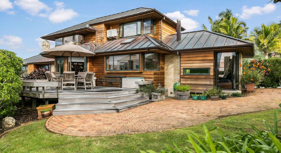  at 12 View Road, Campbells Bay, Auckland