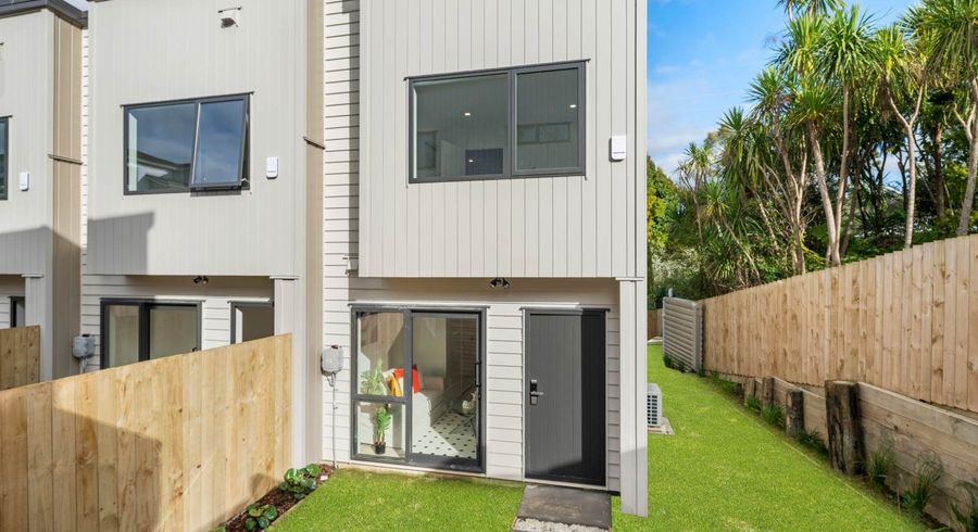  at Lot9/16 Reynella Drive, Massey, Waitakere City, Auckland