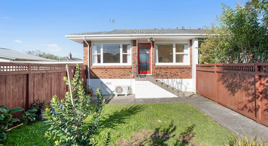  at 9/27 Nikau Street, New Lynn, Waitakere City, Auckland