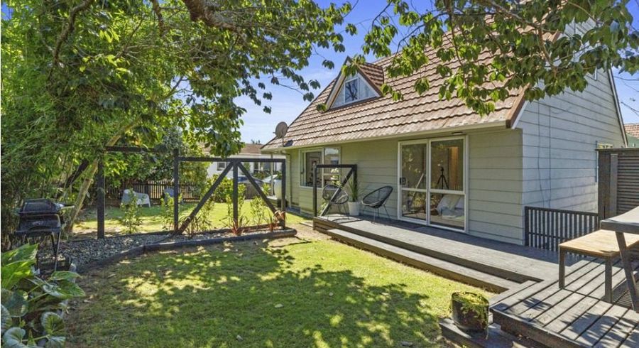  at 14 Lickfold Lane, Pukete, Hamilton, Waikato