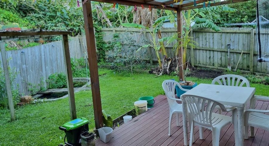  at 82 Malaspina Place, Papatoetoe, Manukau City, Auckland