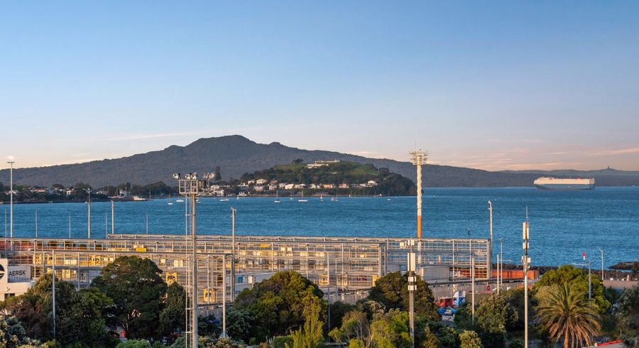  at 6C/118 Gladstone Road, Parnell, Auckland City, Auckland