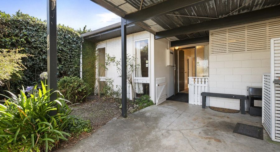  at 14 Westmere Place, Takaro, Palmerston North
