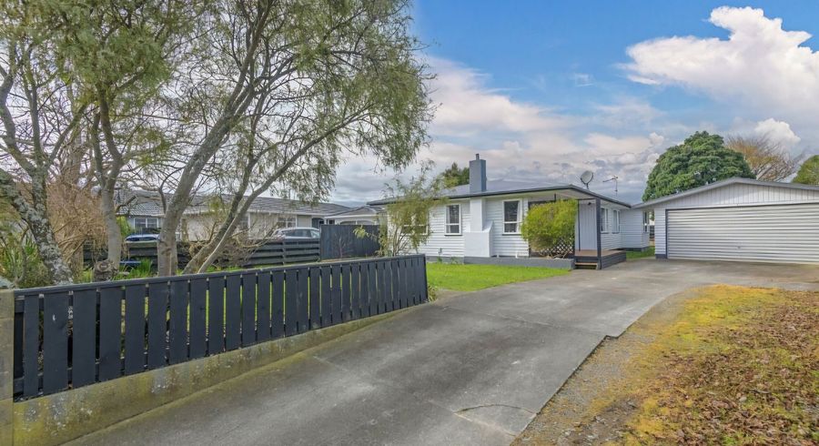  at 22 Motuoapa Place, Kelvin Grove, Palmerston North, Manawatu / Whanganui