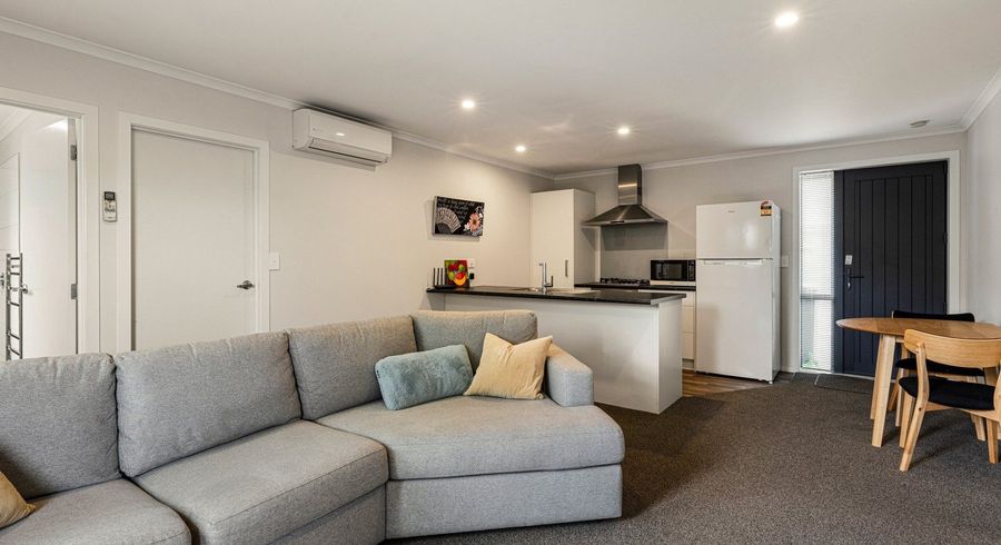  at 2/21 Fifth Avenue, Enderley, Hamilton, Waikato