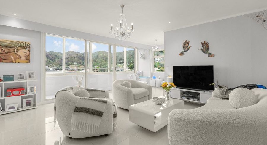  at 2/4 Gill Road, Eastbourne, Lower Hutt, Wellington