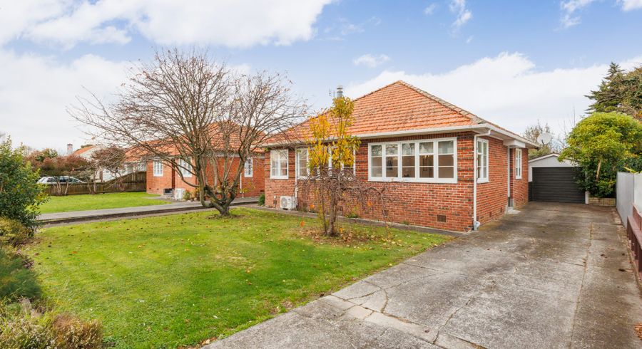  at 260 College Street, West End, Palmerston North, Manawatu / Whanganui